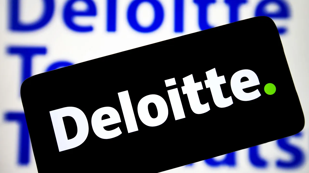 Deloitte lansează cea mai mare reorganizare din ultimul deceniu pentru a reduce costurile