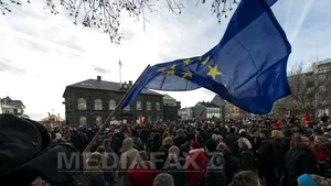 Peste 32.000 de islandezi cer un referendum pentru aderarea la Uniunea Europeană