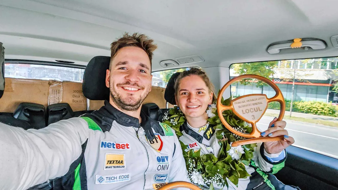 Fraţii Maior au câştigat Acropole Rally şi sunt vicecampioni mondiali de juniori la raliuri

