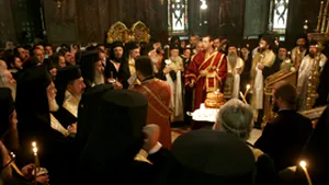 Sute de persoane au participat la slujba de pomenire a Patriarhului Teoctist