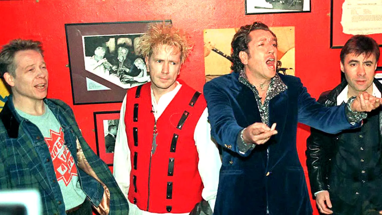 Concert Sex Pistol într-un club din Los Angeles
