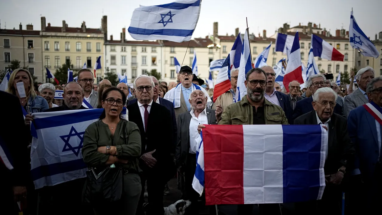 Franţa raportează zeci de acte antisemite de la atacul Hamas