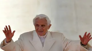 Mii de oameni, în Piaţa Sfântul Petru pentru ultima audienţă a Papei Benedict al XVI-lea. Papa evocă 