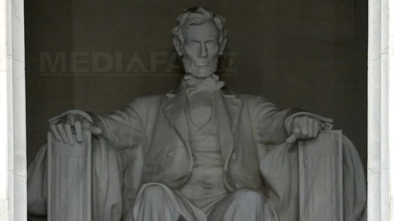 Barack Obama l-a salutat pe Martin Luther King, dar a îndemnat la 