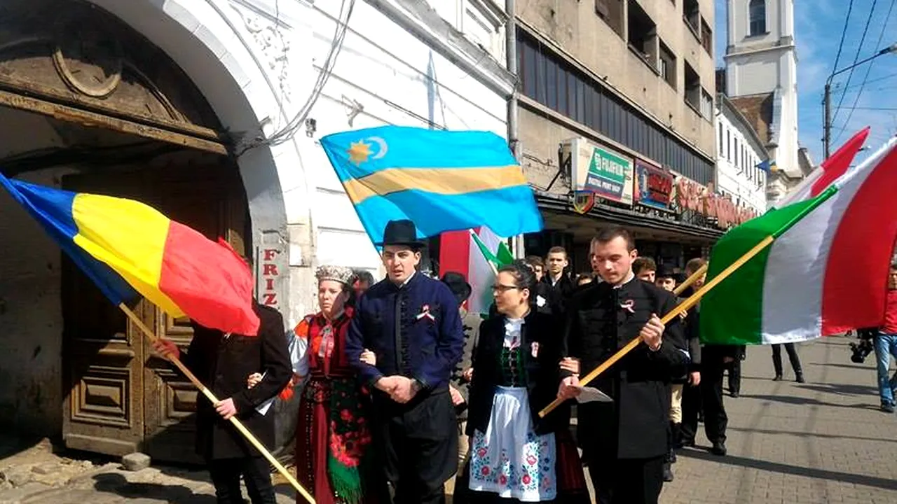 Membru al Partidului Popular Maghiar din Transilvania, AMENDAT la marşul etnicilor maghiari din Cluj