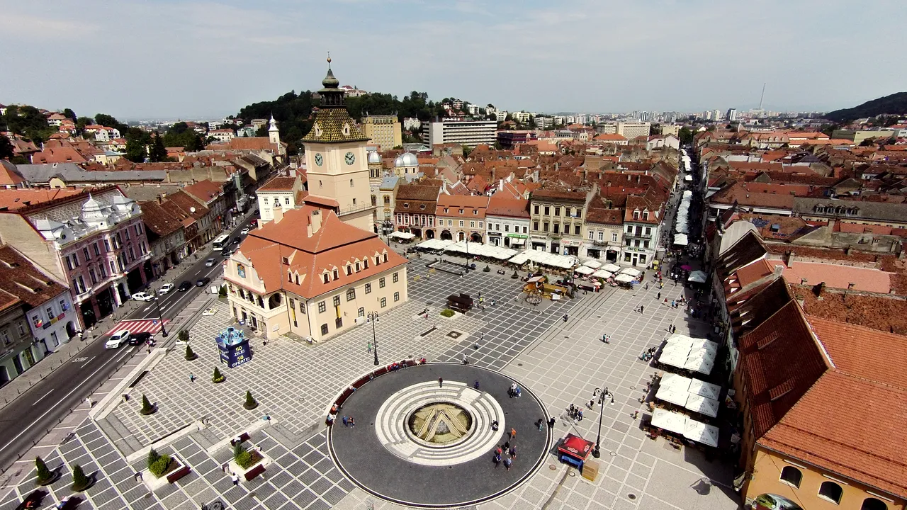 A doua ediţie a Festivalului Filarmonicilor are loc în weekend în Piaţa Sfatului din Braşov
