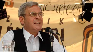 Laszlo Tokes spune că va vota cu Traian Băsescu, 