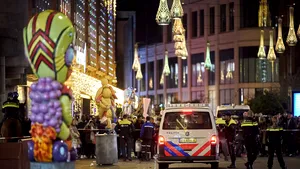 Trei minori au fost răniţi în urma unui atac cu cuţitul la Haga | VIDEO