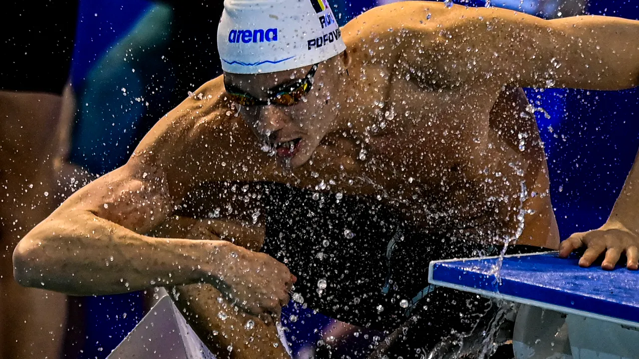 Paris 2024 - David Popovici s-a calificat în semifinala probei de 200 metri liber