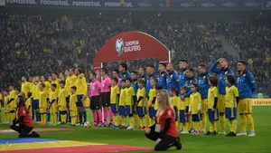 România, acuzată de rasism în timpul meciului cu Suedia: ”Josnicul abuz rasist al fanilor români”/ Pedeapsa riscată de naţională