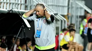 Dan Petrescu a fost suspendat trei etape, după eliminarea din partida cu Universitatea Craiova