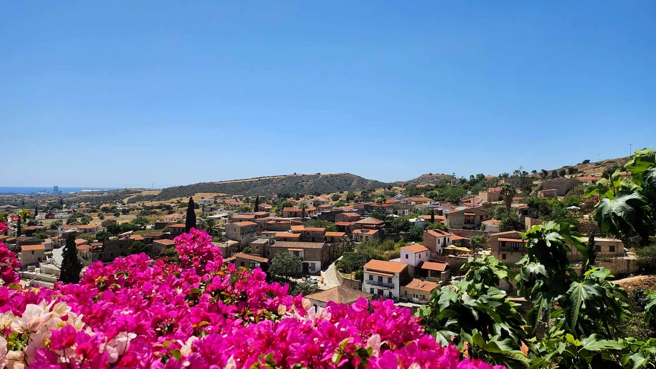 Cipru. Insula din Mediterana ce aproape şi-a dublat numărul de turişti români de la un an la altul. De la plaje sau sate pitoreşti şi gastronomie