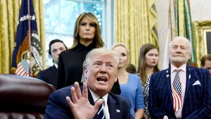 Donald Trump l-a retras pe candidatul propus pentru funcţia director al agenţiilor de informaţii din SUA