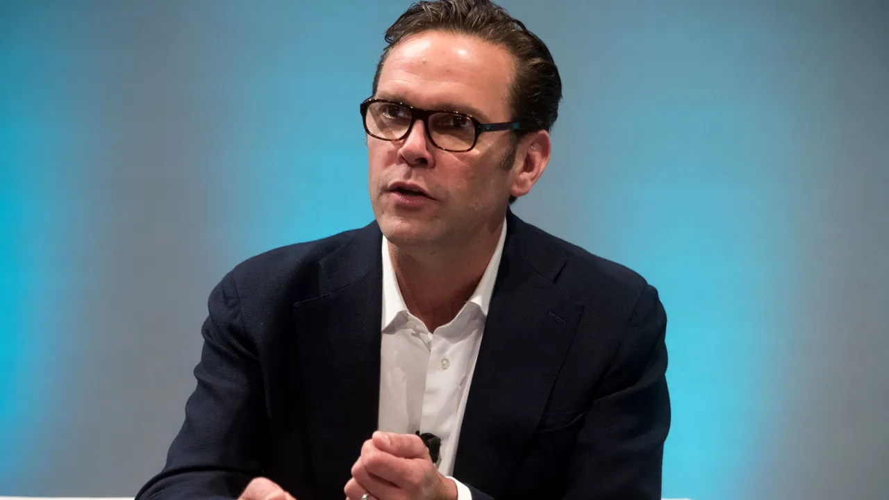 James Murdoch a demisionat din bordul de conducere al companiei News Corp