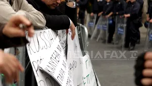 ACORD pentru susţinerea Ciprului: Cea de-a doua bancă a ţării va fi închisă. Măsurile vor izola populaţia şi companiile de restul zonei euro