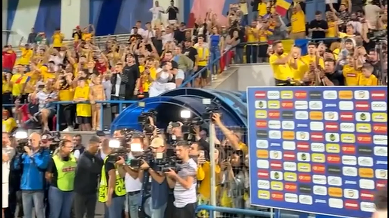 Suporterii au dat năvală în cantonamentul de la Mogoşoaia, la revenirea naţionalei de la EURO 2024
