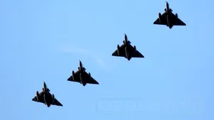 Operaţiunile aeriene continuă deasupra Libiei. Explozii puternice la Tripoli