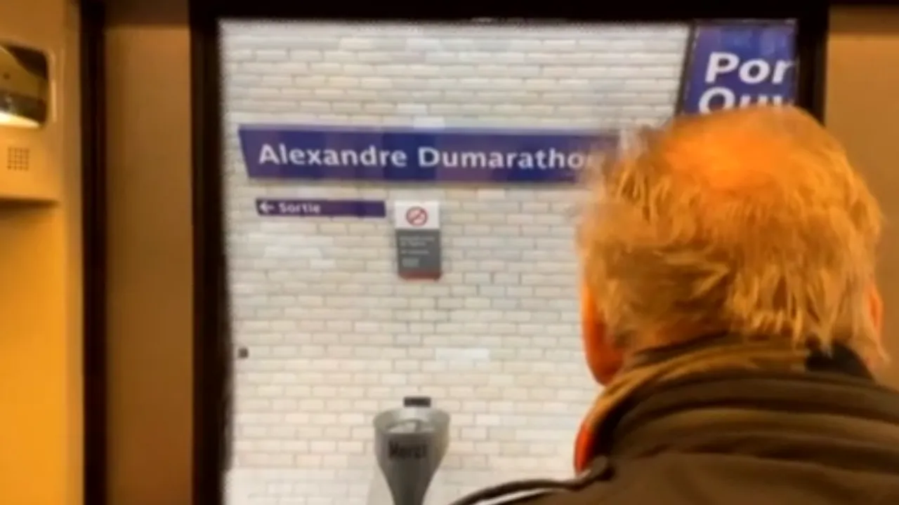 Glumă „olimpică” de Ziua Păcălelilor la metroul din Paris: s-au schimbat numele staţiilor
