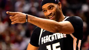 Jucătorul din NBA, Vince Carter, a anunţat că îşi încheie cariera după 22 de ani