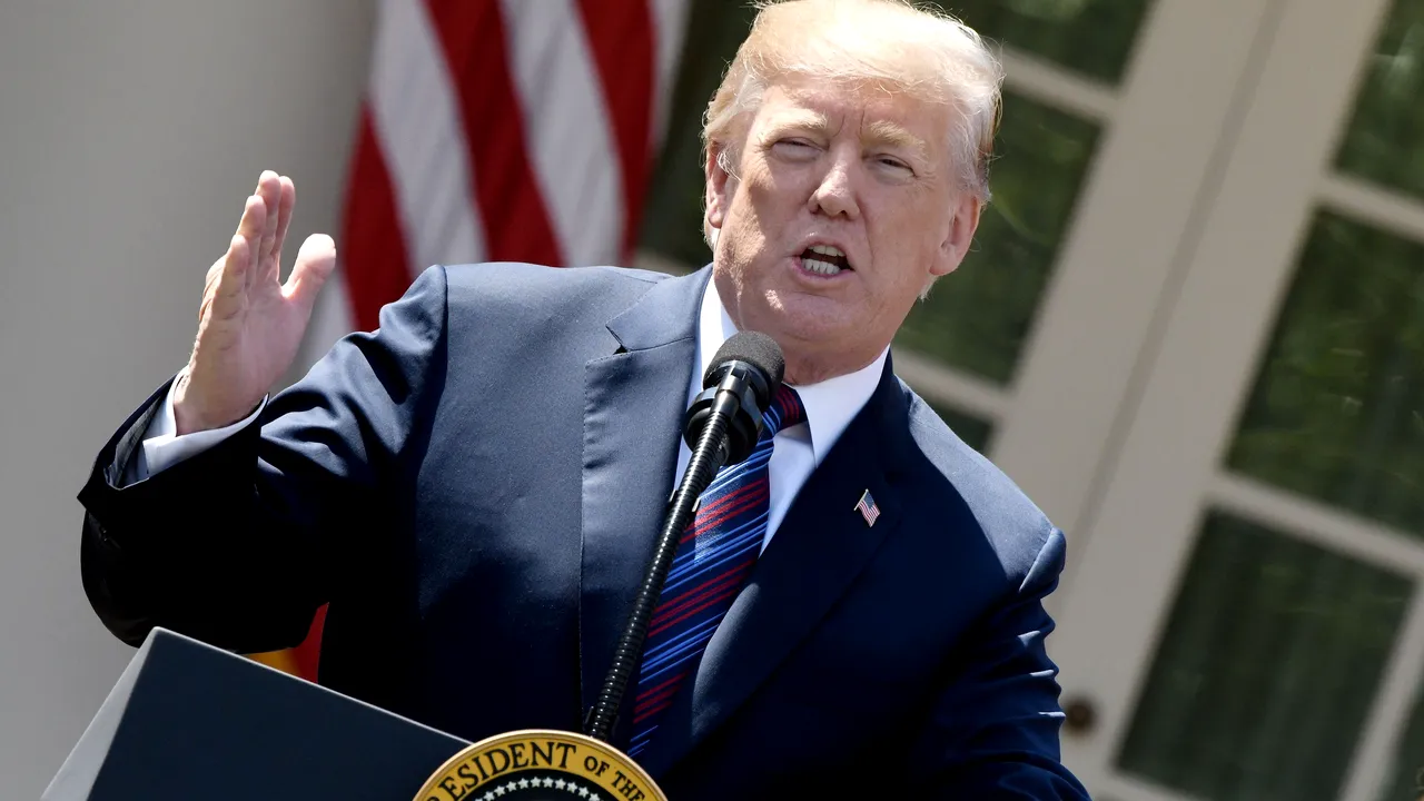 Donald Trump afirmă că nu a spus nimic greşit în conversaţia cu omologul său ucrainean