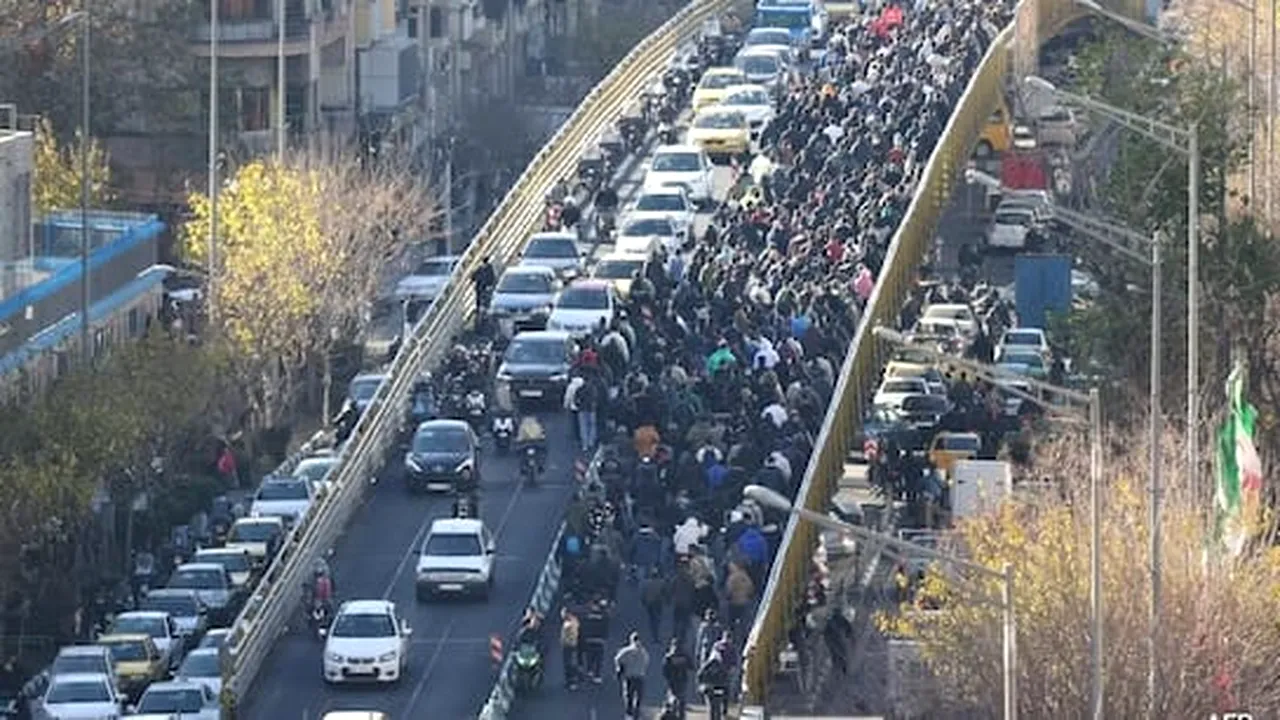 Noi sancțiuni UE împotriva Iranului: 16 persoane și trei organizații vizate