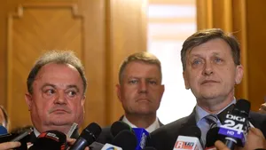 Întâlnire a liderilor PNL şi PDL la sediul liberalilor din Kiseleff