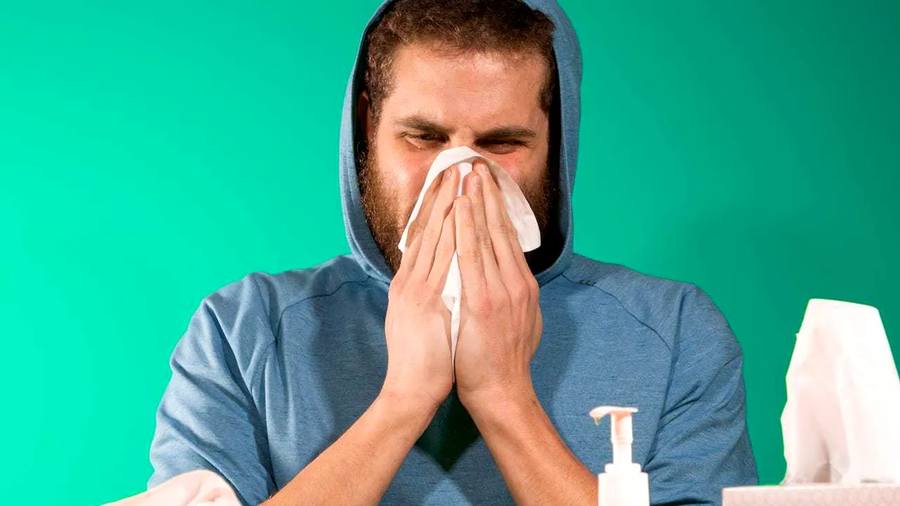 Expert: Chiar dacă bucătarul tuşeşte sau strănută direct pe mâncarea ta, nu vei lua coronavirus de la mâncare