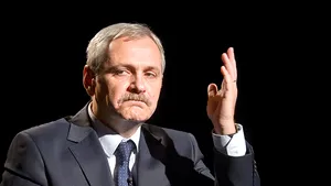 Liviu Dragnea, după ce Iohannis a spus că-şi menţine explicit cererea de demisie şi nu ameninţă ca în filme cu mafioţi: Nu atac un oficial român când este plecat din ţară