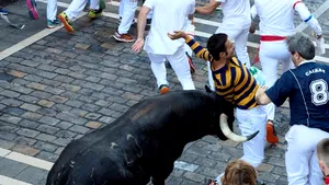 A doua zi a faimosului festival San Fermin din Spania: Opt răniți în timpul alergării cu tauri
