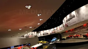 Ferrari World, cel mai mare parc de distracţii acoperit din lume, a fost inaugurat la Abu Dhabi - GALERIE FOTO