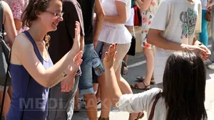 REPORTAJ: Cluj: Secretul mediei 10 la Bac îl ştiu şase fete: au învăţat patru ani, nu cu o lună înainte