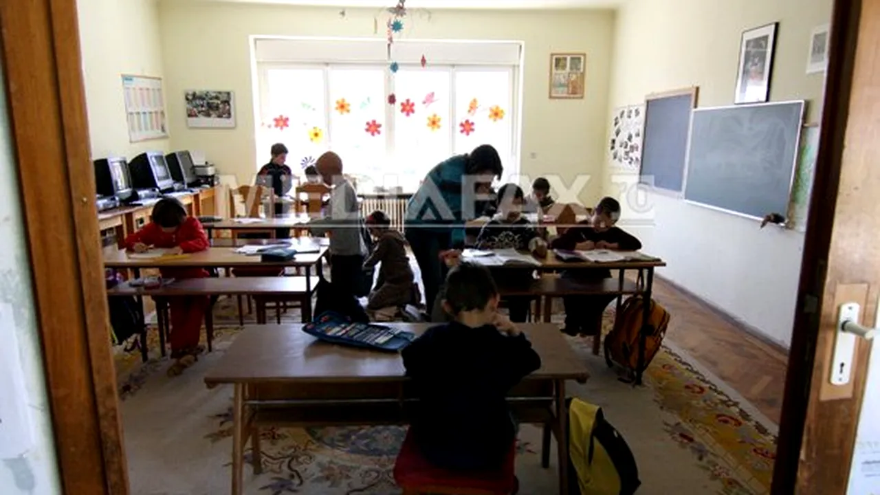 Tatăl copiilor morţi în incendiul din Bacău ar fi cerut instituţionalizarea acestora, în decembrie