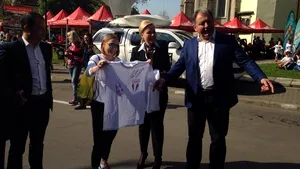 GALERIE FOTO Peste 1.000 de participanţi la Crosul „Gabriela Szabo”. Printre cei prezenţi, ministrul de Interne