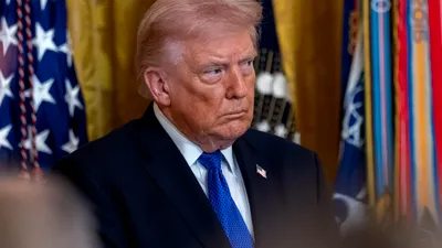 EXTERNE Capital One: Conturile lui Donald Trump au fost închise din cauza unor suspiciuni de spălare de bani
