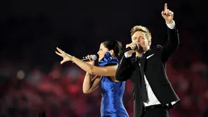 Nelly Furtado, Bryan Adams, k.d. lang, la deschiderea JO - GALERIE FOTO