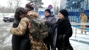 Lupii Negri din Iaşi au plecat în deşert, să asigure securitatea în Kandahar: Am promis că îi aduc pe toţi acasă, sănătoşi, cu mine în frunte