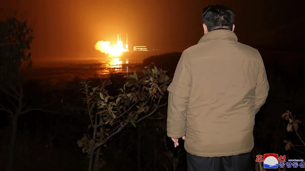 Armata din Coreea de Nord a lansat mai multe rachete în largul coastelor sale