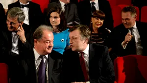 PNL şi-a desemnat candidaţii la europarlamentare: Crin Antonescu nu mai apare în primii zece propuşi/ Apariţie surprinzătoare în lista nominalizaţilor