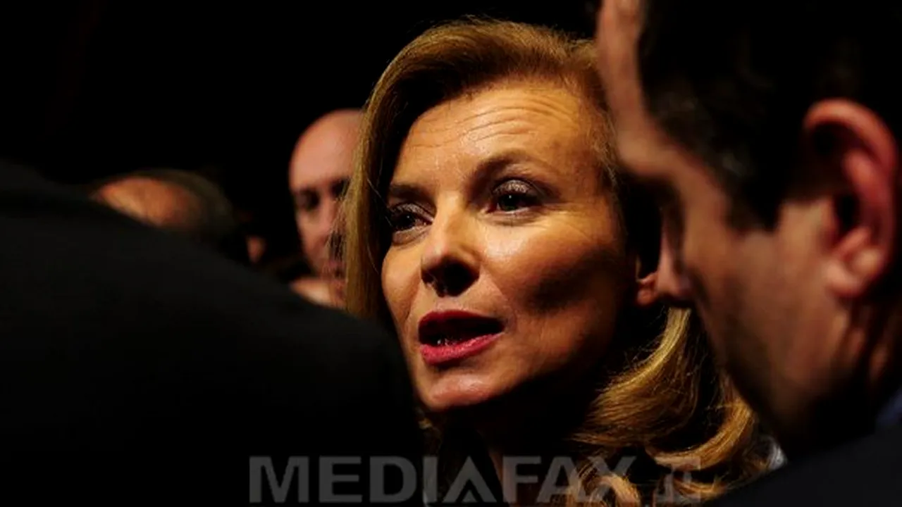 Partenera preşedintelui francez renunţă la un proiect privind o emisiune televizată. Care este motivul