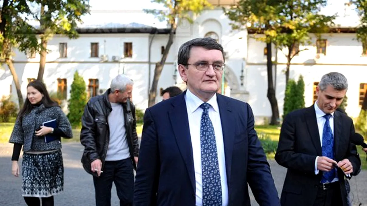 Victor Ciorbea: Ordonanţa nu se suspendă, va depinde de ceea ce va decide CCR