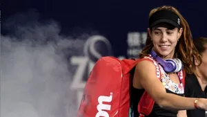 Mihaela Buzărnescu o va înfrunta astăzi pe Naomi Osaka, în optimile turneului de la Roma. ORA meciului