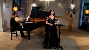 Peste 500.000 de români au văzut recitalul online susţinut de  Angela Gheorghiu în cadrul Qreator – Home Together Edition