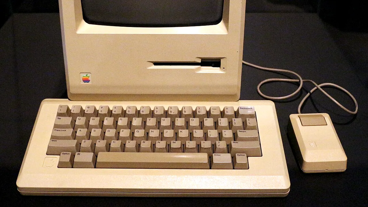 40 de ani de când Apple a declanşat revoluţia calculatoarelor personale