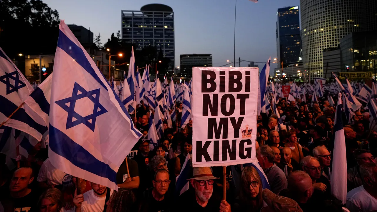 Proteste în Israel. Mulţimile au blocat o stradă din Tel Aviv