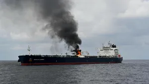 O navă comercială a fost atacată în Marea Roșie. Armata britanică monitorizează situația