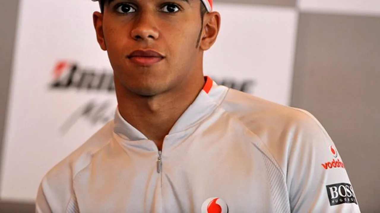 Lewis Hamilton, pentru a patra oară în pole position în acest sezon 