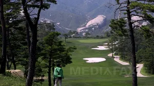 Cum arată o staţiune montană de lux în Coreea de Nord. Autorităţile vor să redeschidă Kumgang - FOTO