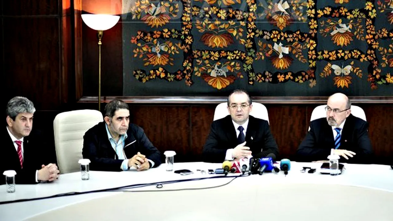 Liderii coaliţiei se reunesc luni şi marţi seară, pentru Legea salarizării şi discuţii politice