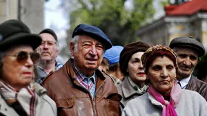 Pensionarii ar putea primi bani în schimbul tichetelor de tren neutilizate