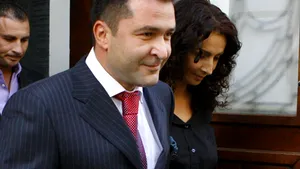 Mihaela Rădulescu a primit custodia copilului